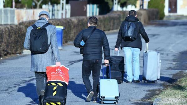 المغرب يواصل جهوده لإجلاء الطلبة العالقين بأوكرانيا و"لارام" تعلن عن رحلات جديدة